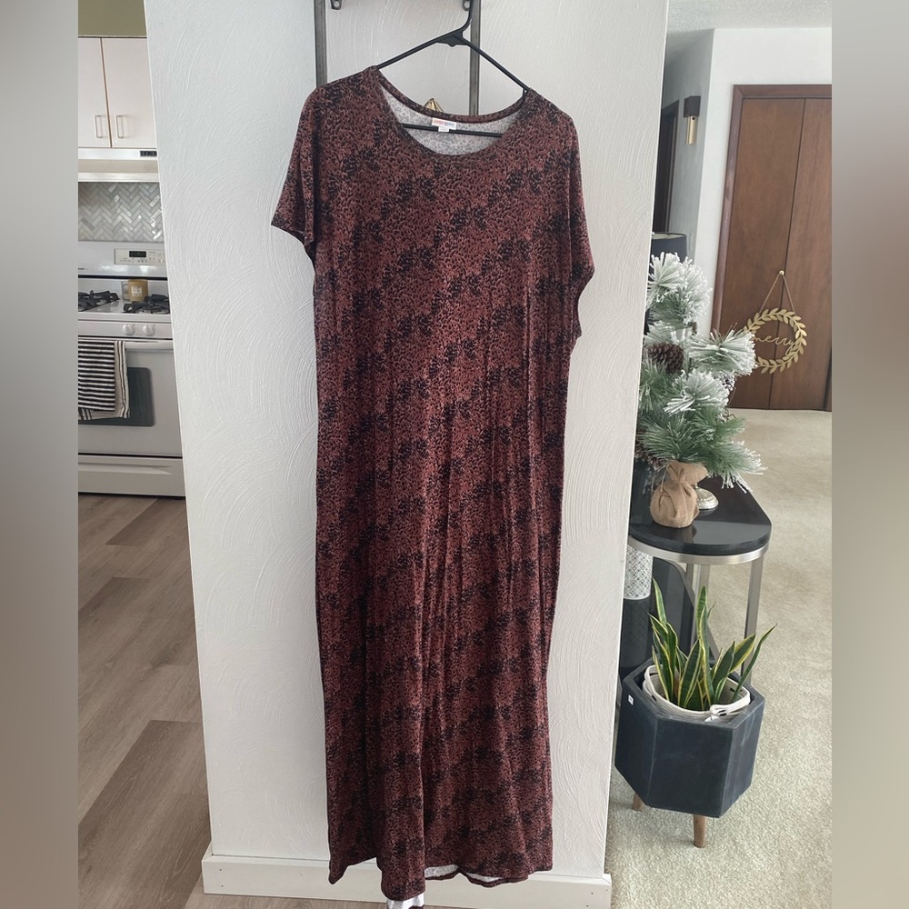 Lularoe 2x Maria dress excellent condition!